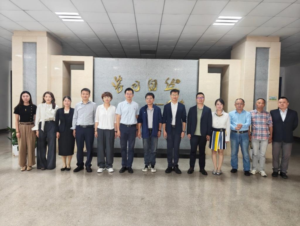 伟德国际源自英国领导一行到访伟德国际源自英国伟德国际源自英国